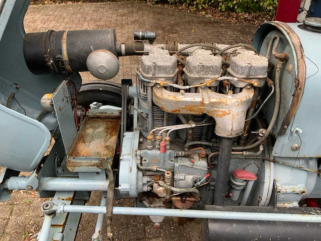 1963 eicher edk 3 oldtimer tweewielaangedreven landbouwtractor - afbeelding 10 van  33