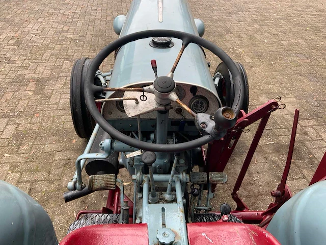 1963 eicher edk 3 oldtimer tweewielaangedreven landbouwtractor - afbeelding 22 van  33
