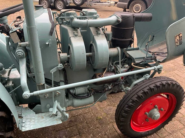 1963 eicher es201 oldtimer tweewielaangedreven landbouwtractor - afbeelding 21 van  33