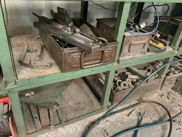 1963 hilgeland m e 4 zeskant steekmachine - afbeelding 11 van  19