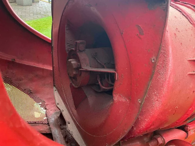 1963 porsche super export 329 oldtimer tractor - afbeelding 17 van  25