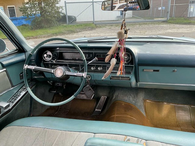 1964 cadillac sedan de ville - afbeelding 17 van  43