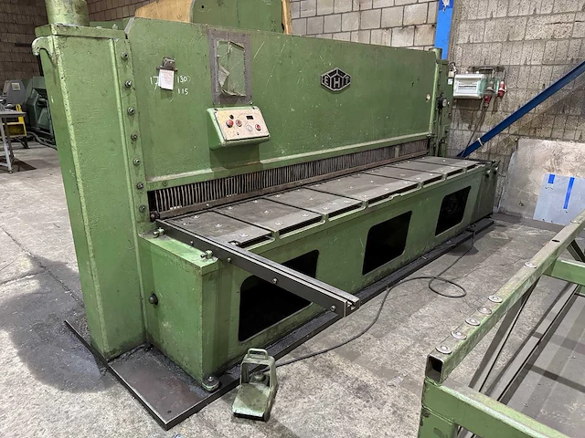 1964 eht tsh 3050x10 guillotineschaar v.v. aanvoertafel 2500x2000mm - afbeelding 11 van  12