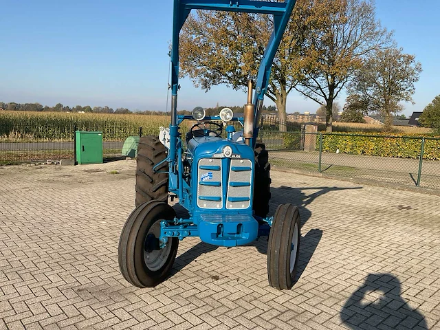 1964 fordson super major oldtimer tractor - afbeelding 20 van  26