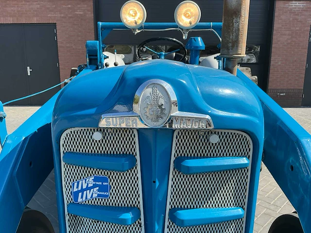 1964 fordson super major oldtimer tractor - afbeelding 17 van  26