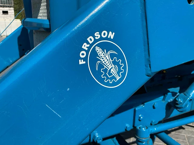 1964 fordson super major oldtimer tractor - afbeelding 18 van  26