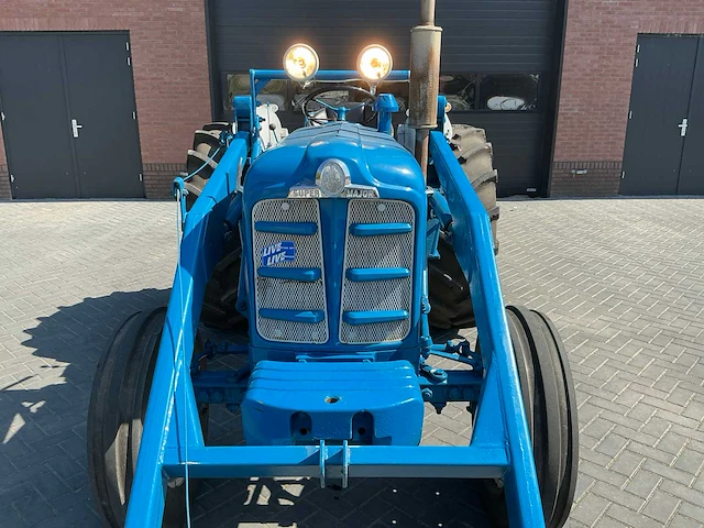 1964 fordson super major oldtimer tractor - afbeelding 12 van  26