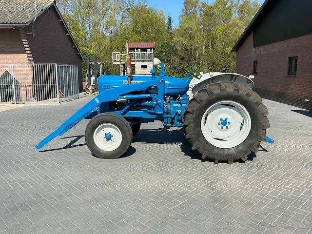 1964 fordson super major oldtimer tractor - afbeelding 25 van  26