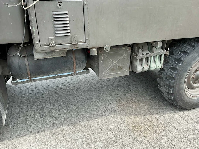 1964 militaire daimler unimog 404 “6 cilinder” - afbeelding 16 van  37