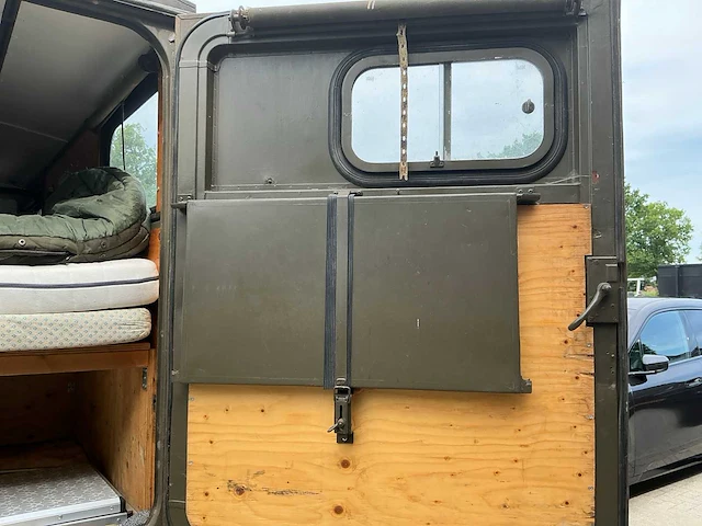 1964 militaire daimler unimog 404 “6 cilinder” - afbeelding 24 van  37