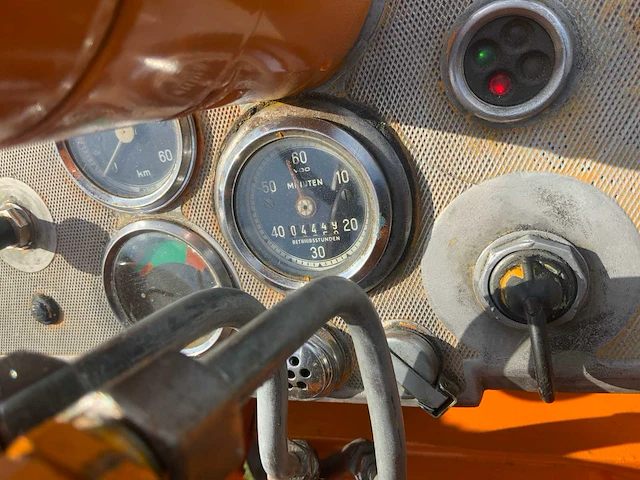 1964 porsche b309 super b oldtimer tractor - afbeelding 25 van  54