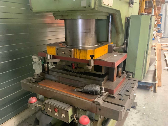 1964 wmw pye 160 s hydraulische pers ponssnibbelmachine - afbeelding 15 van  21