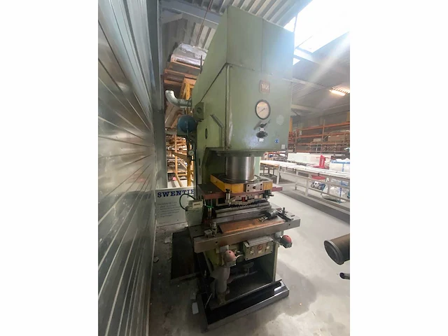 1964 wmw pye 160 s hydraulische pers ponssnibbelmachine - afbeelding 19 van  21