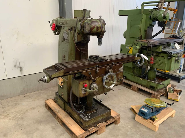 1965 alcera an 700 universele freesmachine - afbeelding 3 van  9