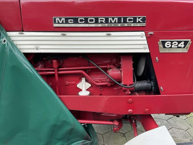 1965 mc cormick 624 oldtimer tractor - afbeelding 7 van  26