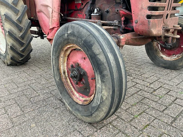 1965 mc cormick d432 oldtimer tractor - afbeelding 10 van  22