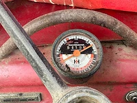 1965 mc cormick d432 oldtimer tractor - afbeelding 18 van  22