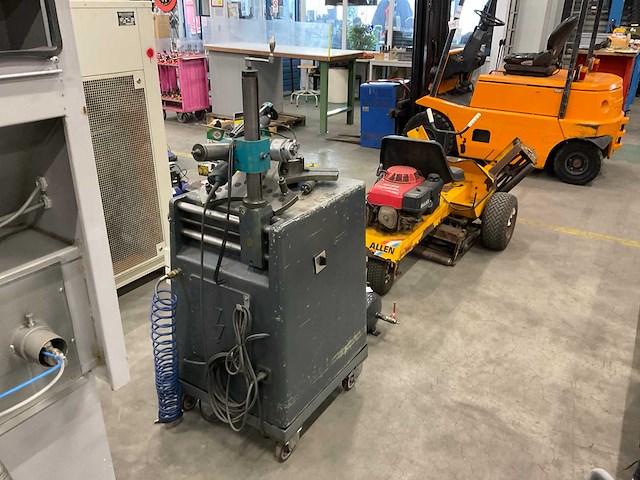 1965 multigrat ma500 slijp- en afbraammachine - afbeelding 8 van  14