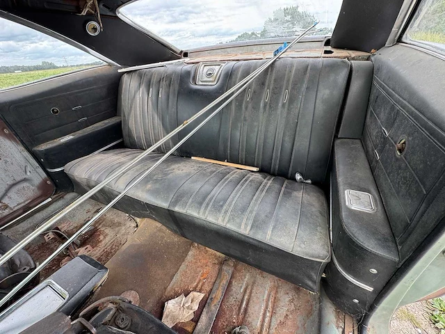 1966 chevrolet impala ss - afbeelding 15 van  33