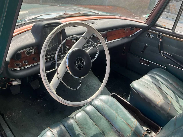 1966 mercedes-benz 200d oldtimer - afbeelding 6 van  19