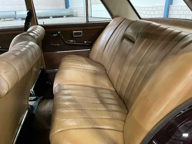 1966 mercedes-benz 250se personenauto - afbeelding 4 van  19