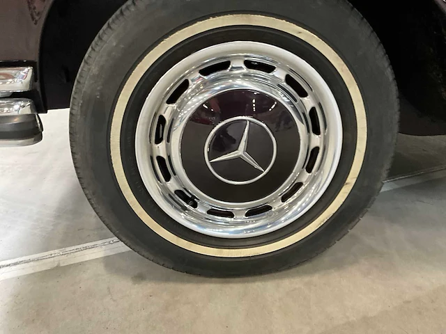 1966 mercedes-benz 250se personenauto - afbeelding 9 van  19