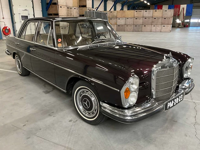 1966 mercedes-benz 250se personenauto - afbeelding 13 van  19