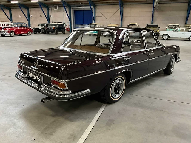 1966 mercedes-benz 250se personenauto - afbeelding 15 van  19