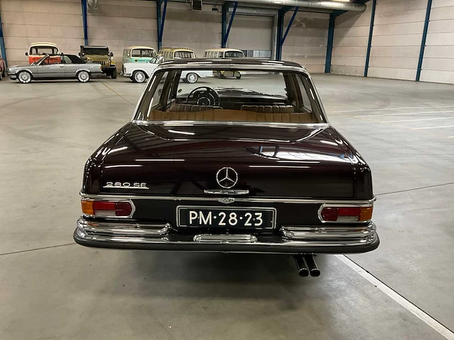 1966 mercedes-benz 250se personenauto - afbeelding 16 van  19