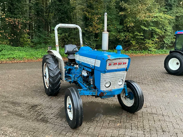1967 ford 3000 oldtimer tractor - afbeelding 12 van  20