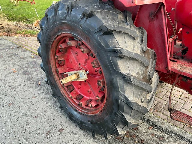 1967 volvo bm 800 td50a motor tweewielaangedreven landbouwtractor - afbeelding 14 van  30