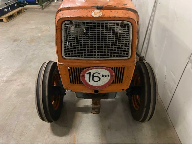 1968 fiat 315 vigneto smalspoortractor - afbeelding 13 van  13
