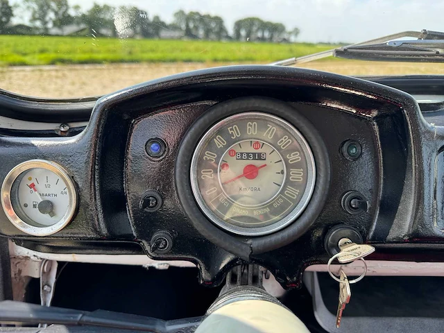 1968 fiat 500 r - afbeelding 14 van  27