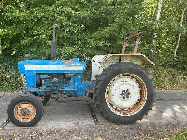 1968 ford 4000 oldtimer tractor - afbeelding 16 van  21
