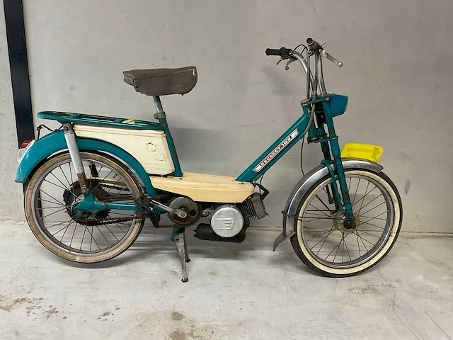 1968 peugeot 102 ms oldtimer brommer - afbeelding 4 van  24