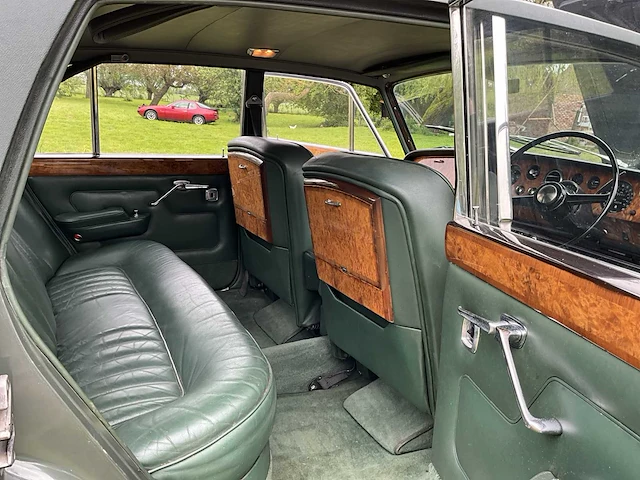1968 rolls royce silver shadow - afbeelding 27 van  36