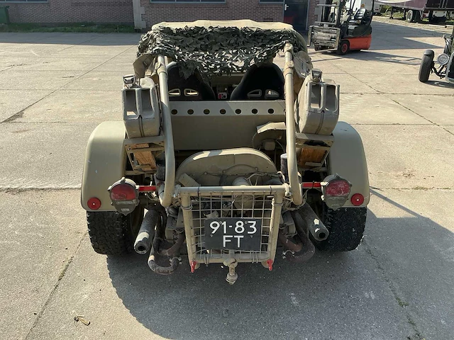 1968 volkswagen buggy chenowth legervoertuig - afbeelding 15 van  17