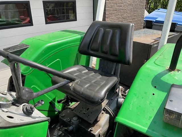 1969 deutz d40 06 tweewielaangedreven landbouwtractor - afbeelding 4 van  32