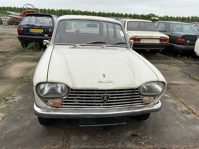1969 peugeot 204 stationwagen - afbeelding 13 van  15