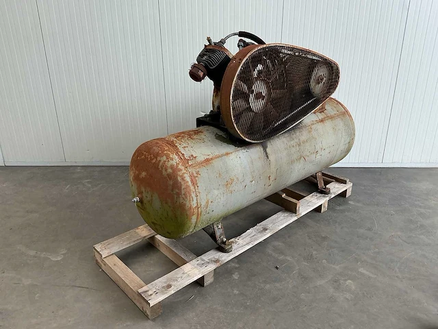 1970 alup luchtcompressor - afbeelding 5 van  11