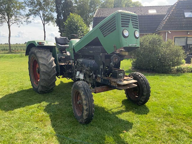 1970 deutz d8006 tweewielaangedreven landbouwtractor - afbeelding 22 van  31