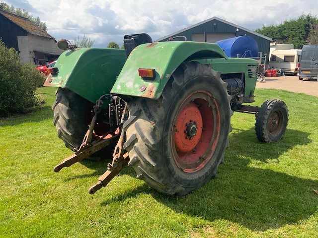 1970 deutz d8006 tweewielaangedreven landbouwtractor - afbeelding 27 van  31