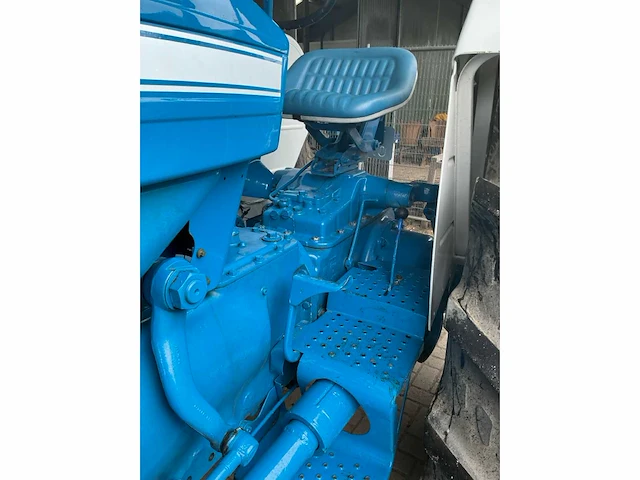 1970 ford 5095 vierwielaangedreven landbouwtractor - afbeelding 4 van  45