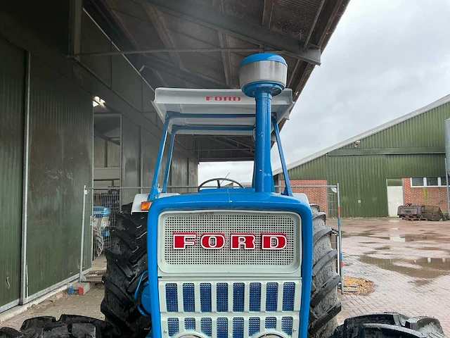 1970 ford 5095 vierwielaangedreven landbouwtractor - afbeelding 11 van  45