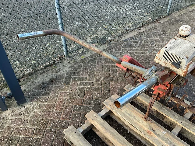 1970 gutbrod 80 grondfrees - afbeelding 3 van  11