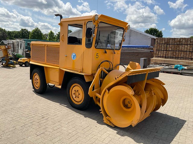 1970 rolba r 400 d sneeuwschuiver sleuvendichter - afbeelding 20 van  25