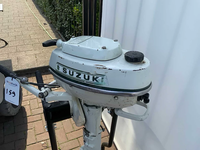 1970 suzuki dt-70 oldtimer buitenboordmotor - afbeelding 2 van  8