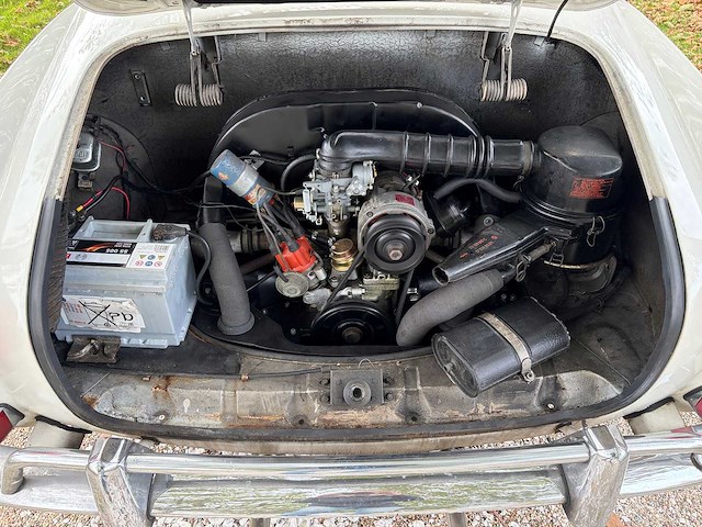 1970 volkswagen karmann ghia oldtimer - afbeelding 10 van  30