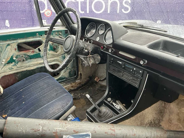 1971 - bmw - 2000 - personenauto - afbeelding 9 van  11