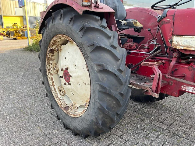 1971 international 453 oldtimer tractor - afbeelding 9 van  31